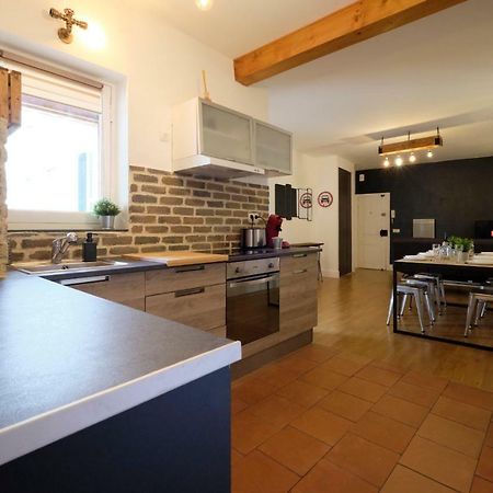 Mélina - appartement dans les remparts de la Bastide avec parking et terrasse Carcasona Exterior foto