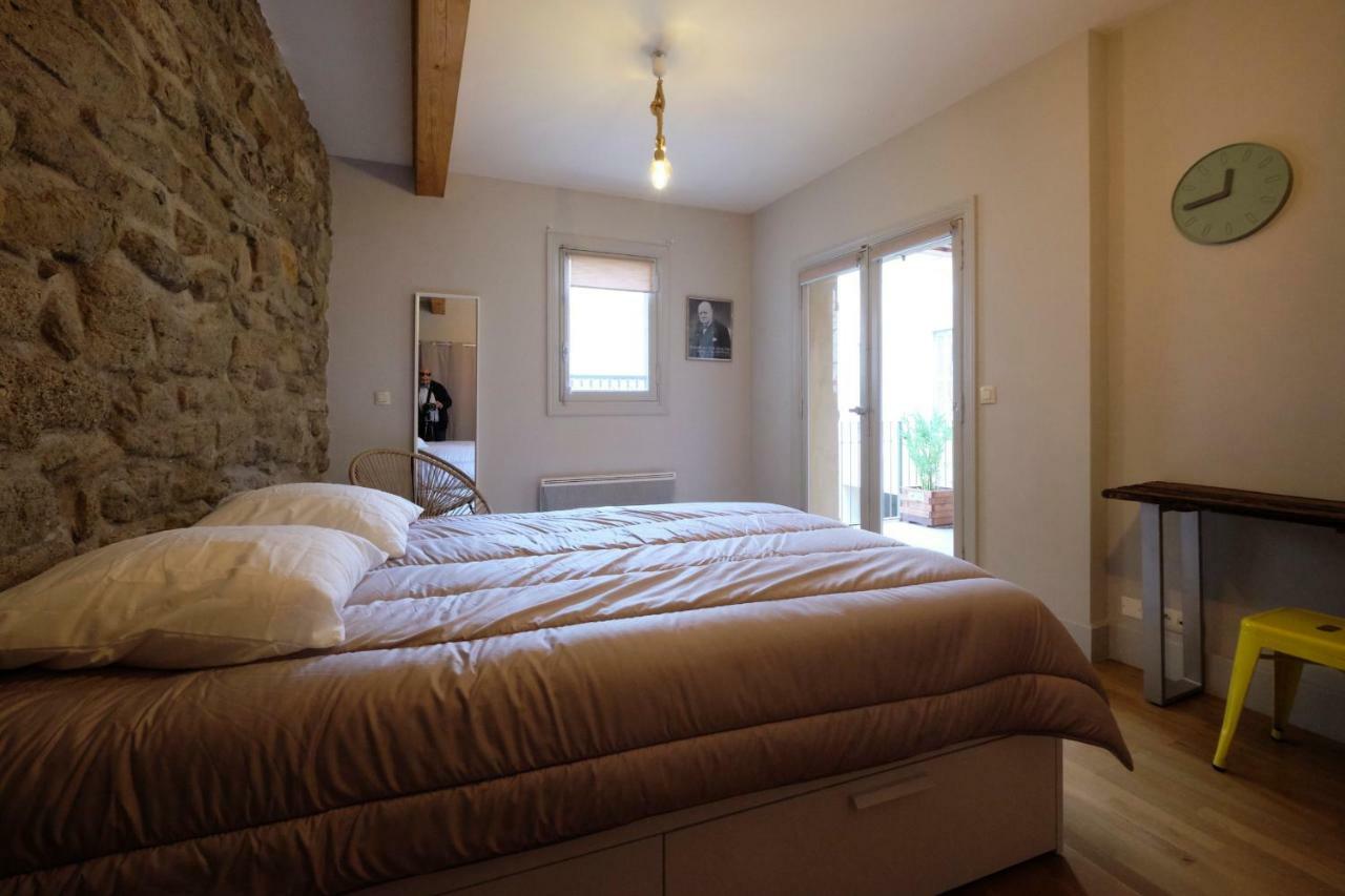 Mélina - appartement dans les remparts de la Bastide avec parking et terrasse Carcasona Exterior foto
